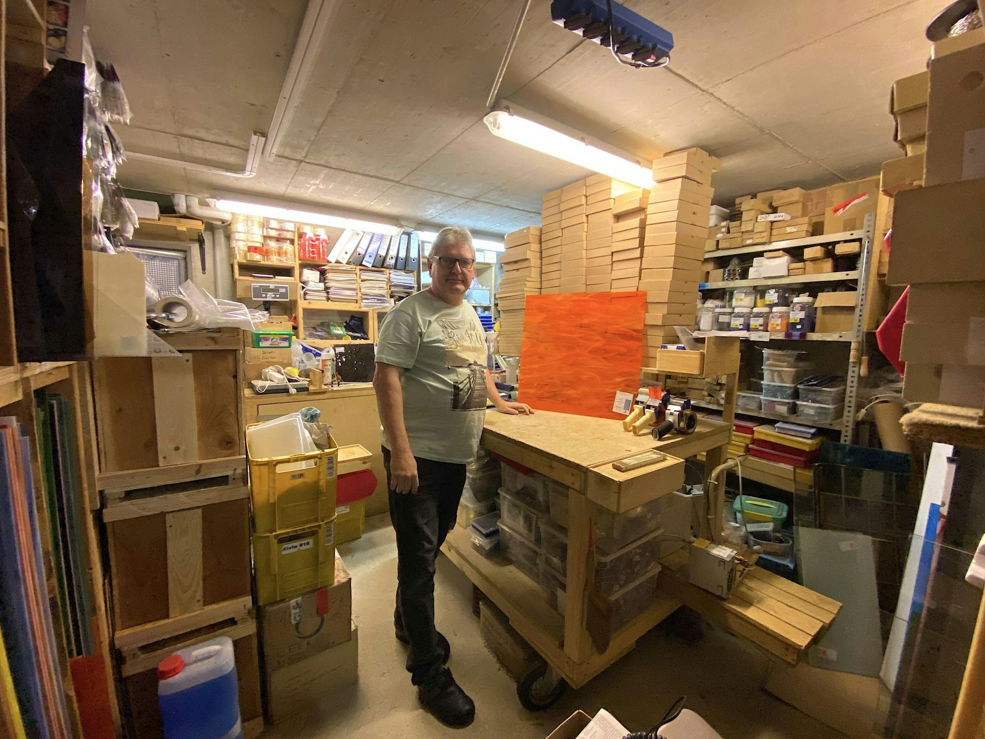 RD_Tiffany_Arbeitsplatz voll gepfropft