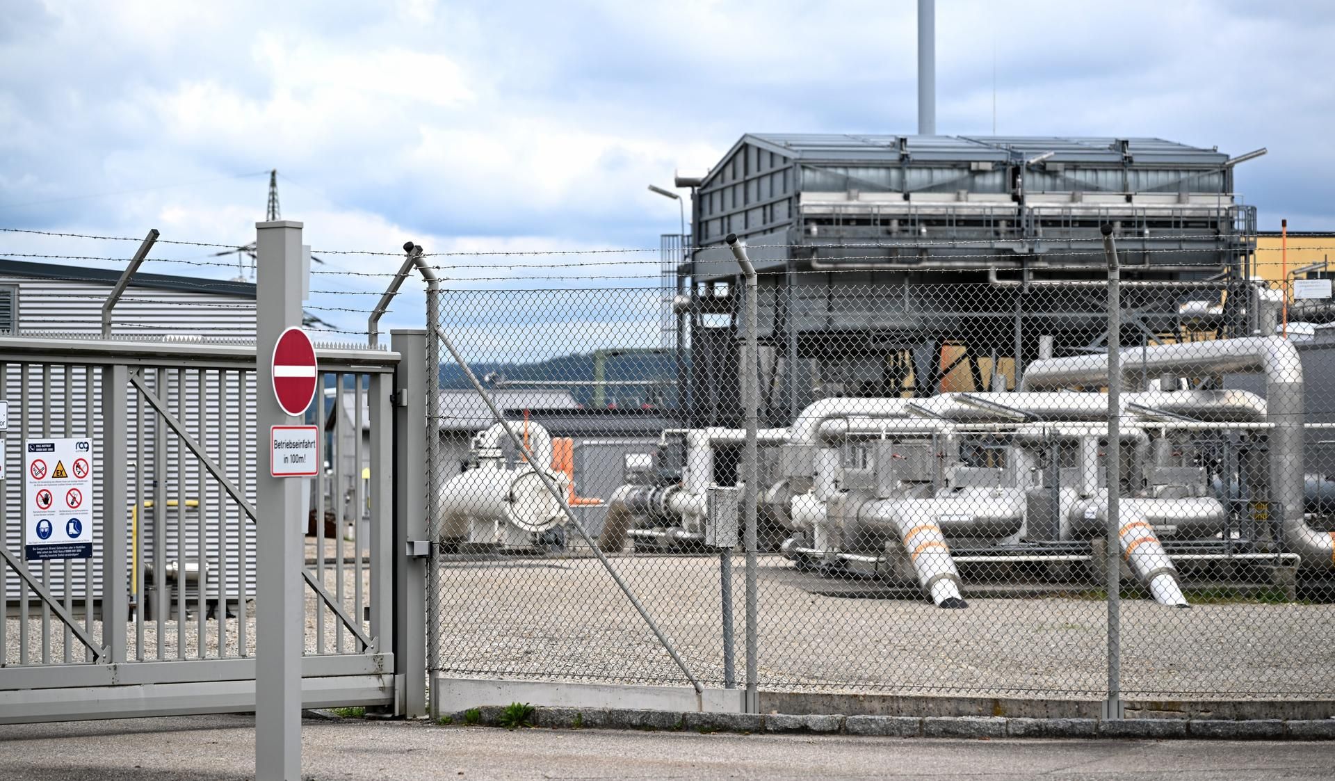 Gazprom 040722