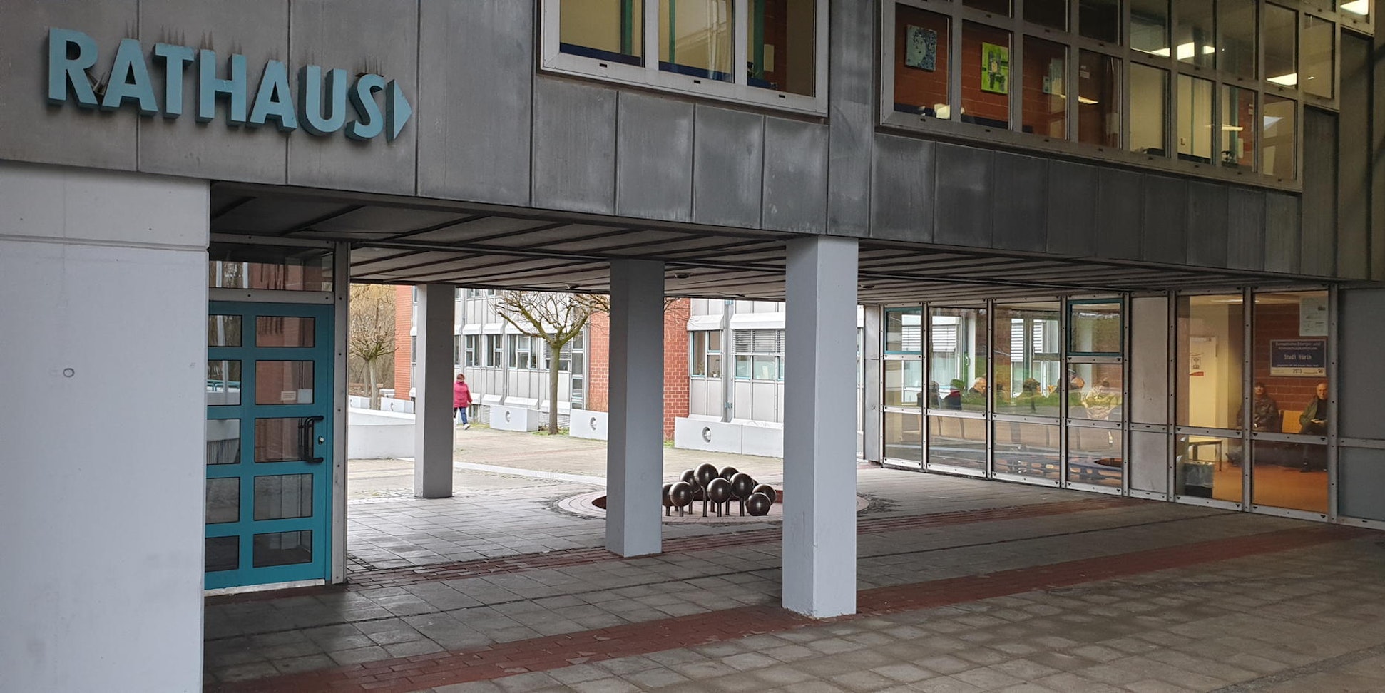 Hürther Rathaus 130220