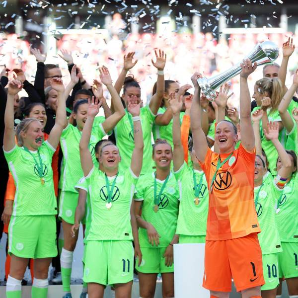 Wolfsburg Pokalsieger in Köln (1)
