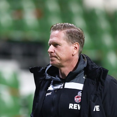 Gisdol kritischer Blick