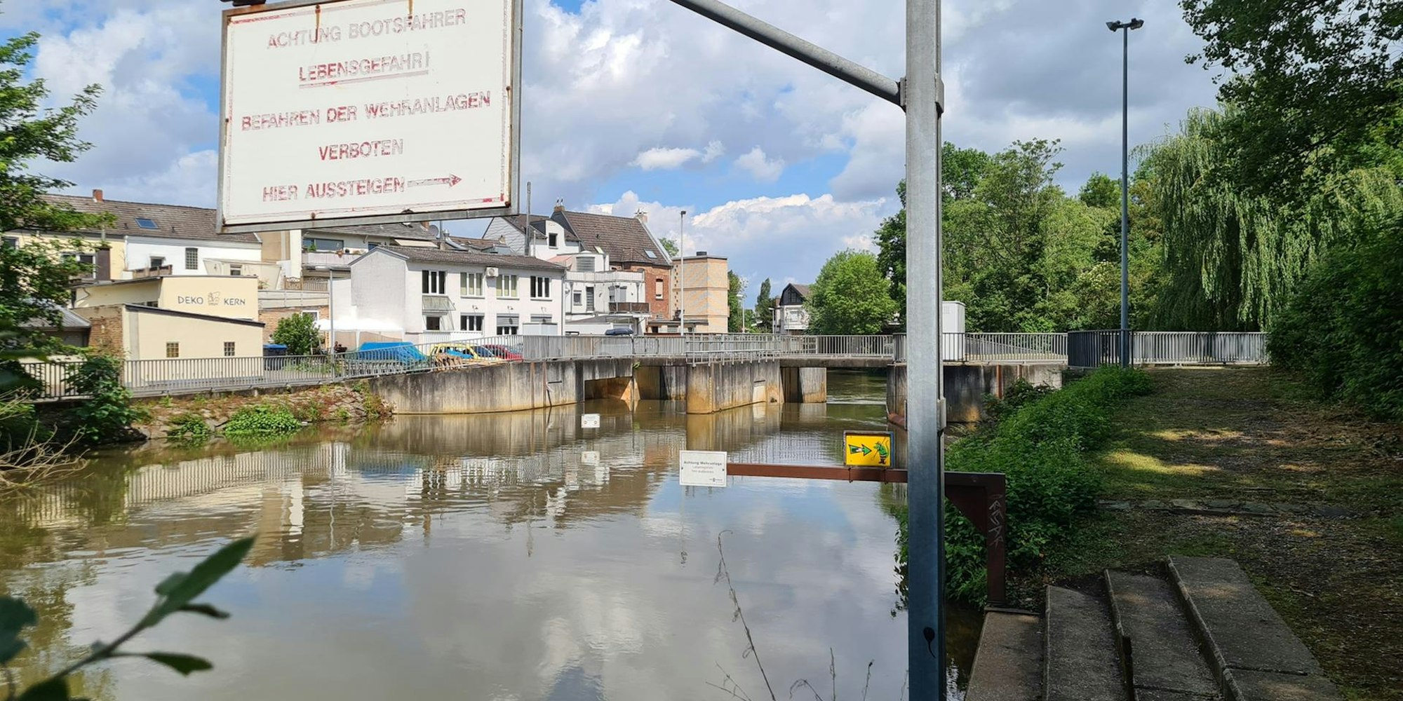 KajakuNfallSchildWehr