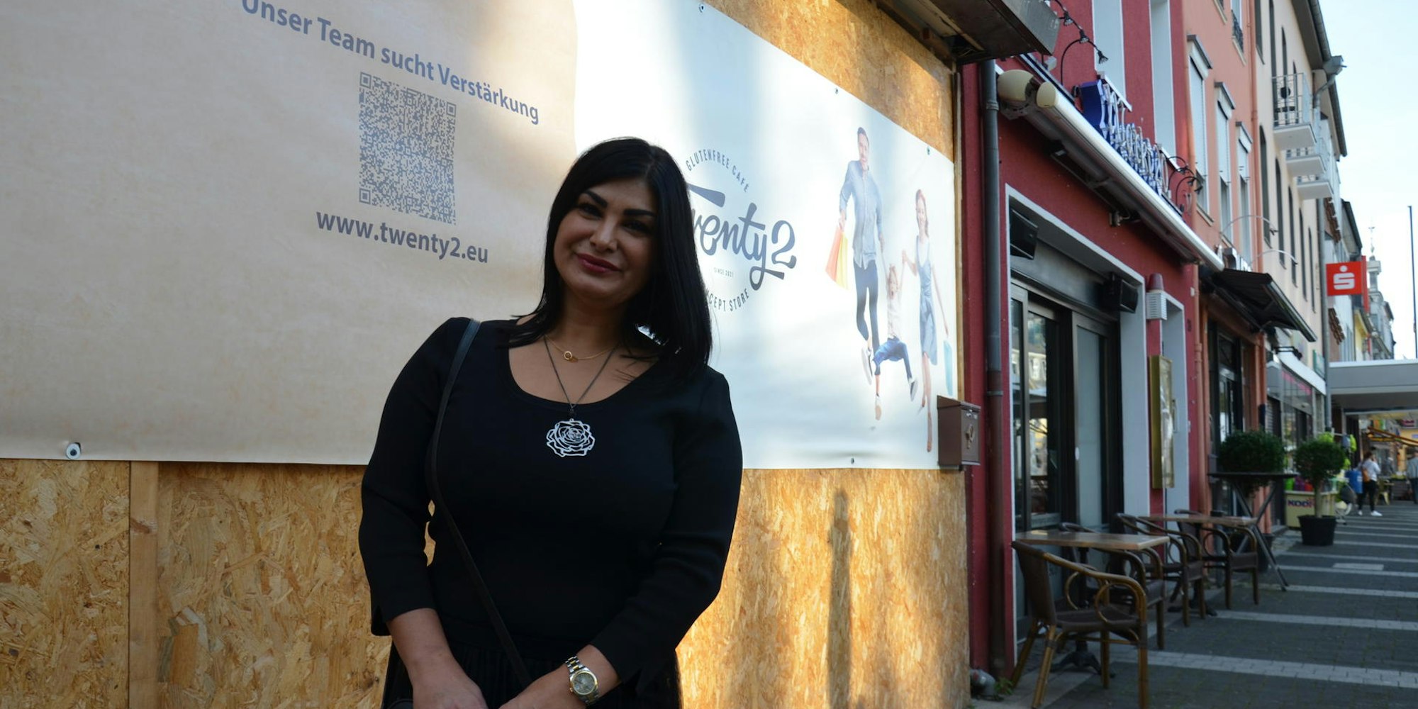 Inhaberin Twenty2 Brühl