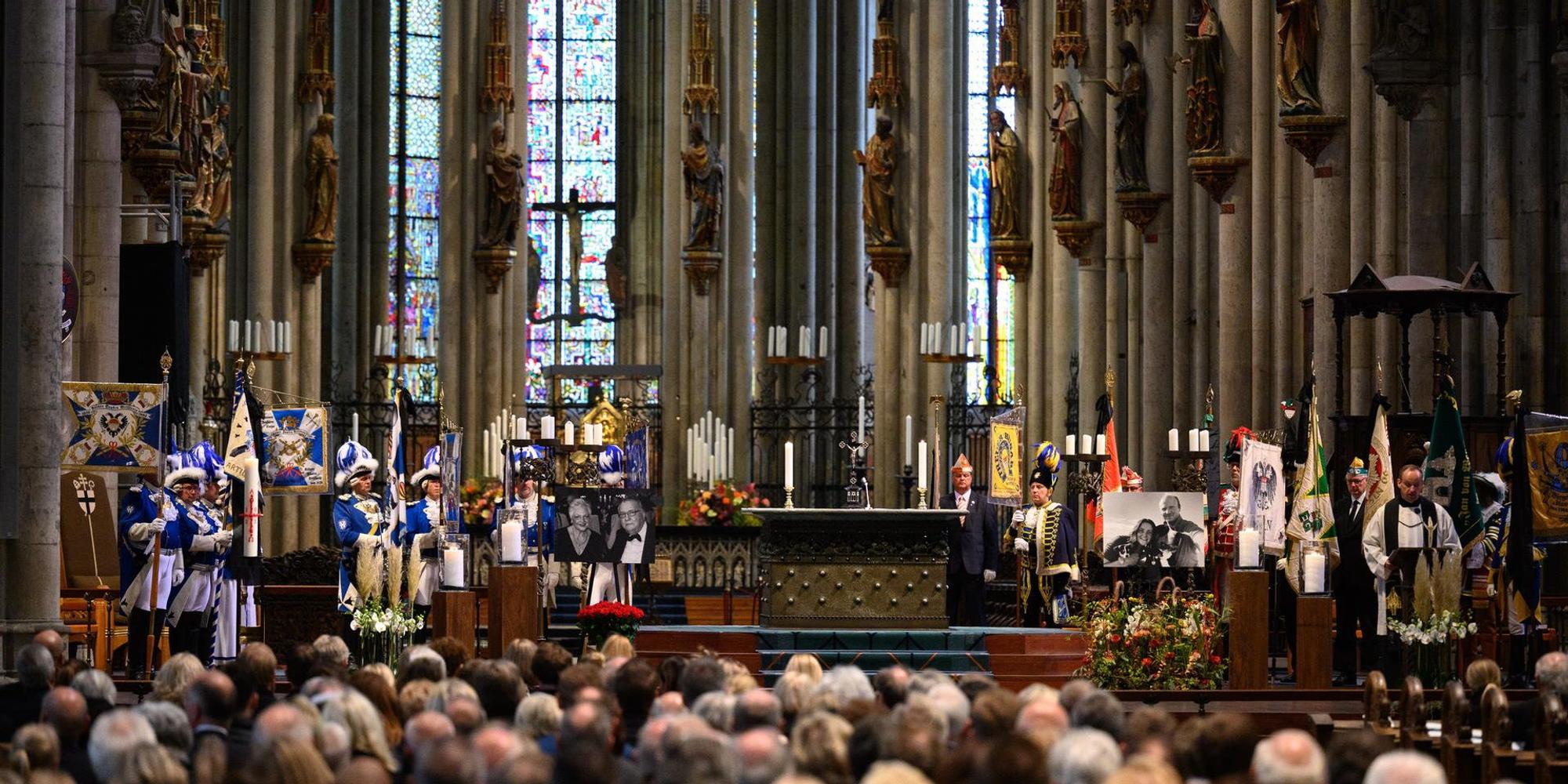 cob_20220917_Koelner_Dom_-_Gedenkgottesdienst_10
