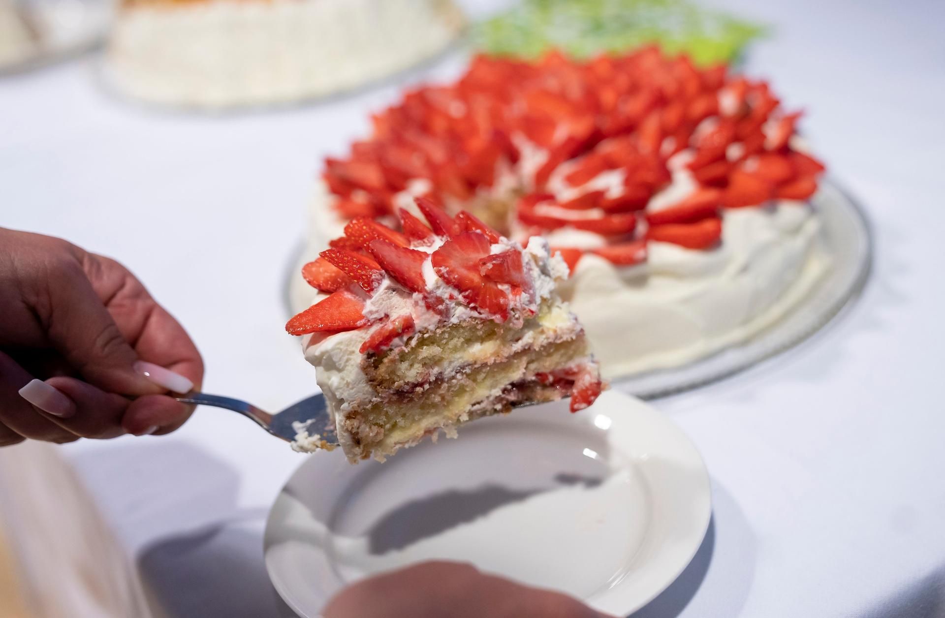 mittsommer erdbeertorte