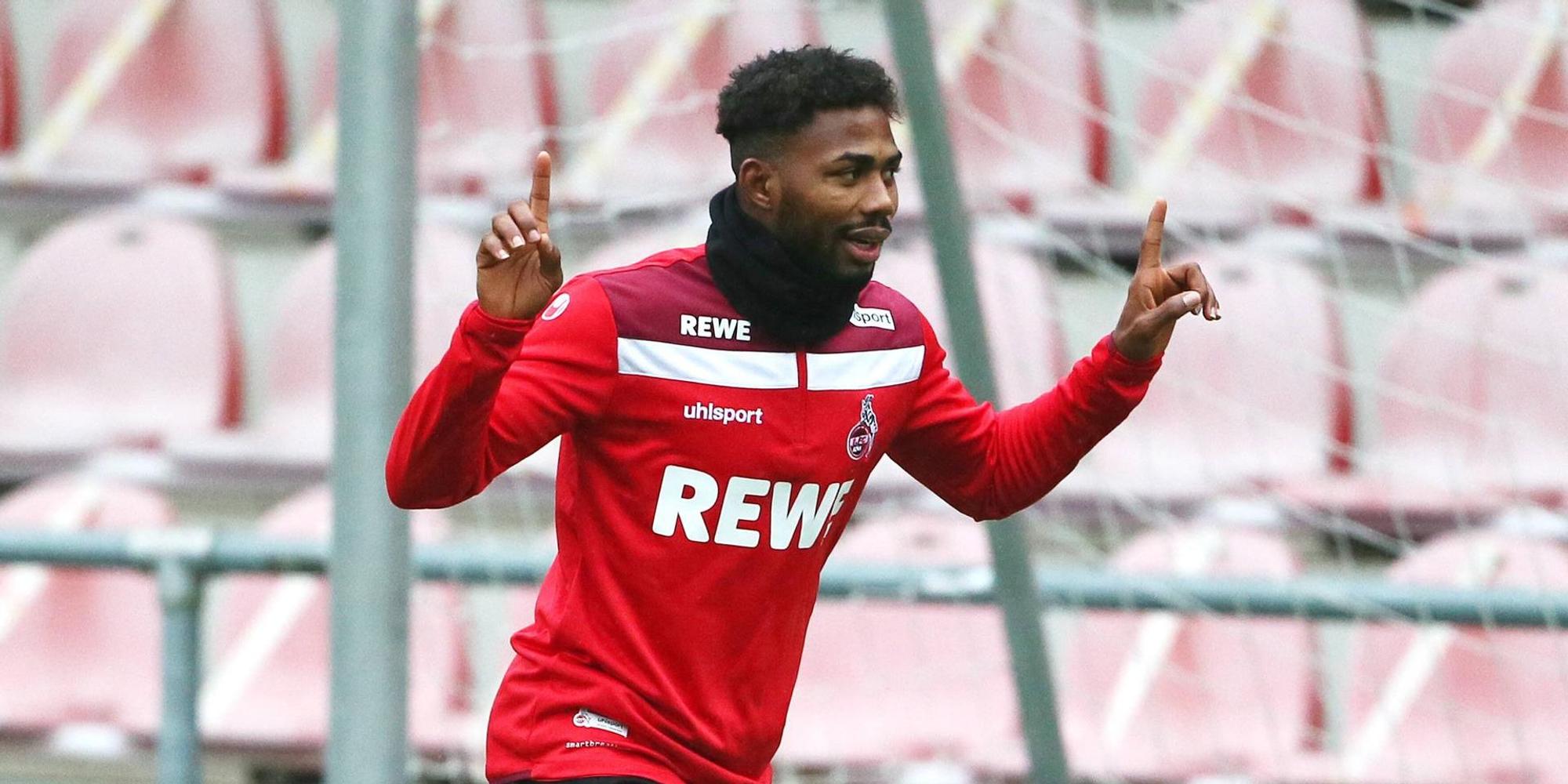 Emmanuel Dennis NEU FC