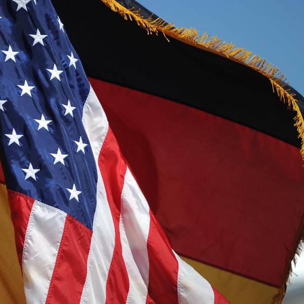 Bundesverteidigungsm_30767262