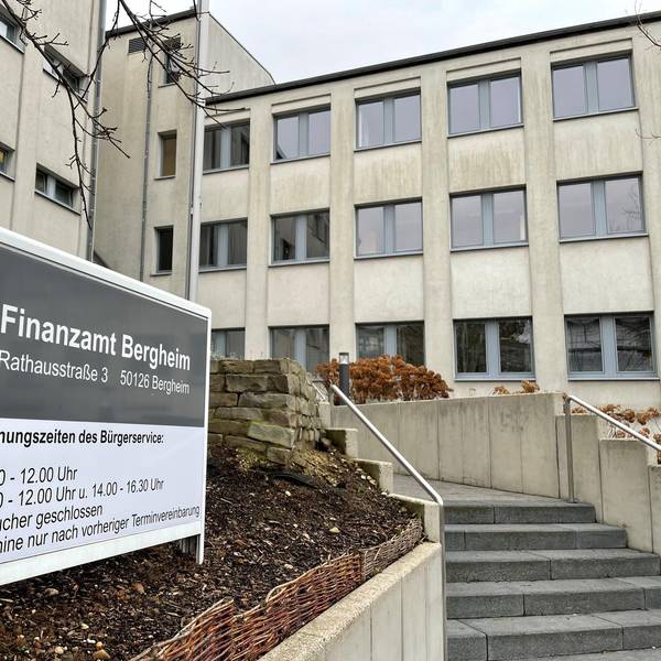 20220112-ber-nip-finanzamt-bergheim