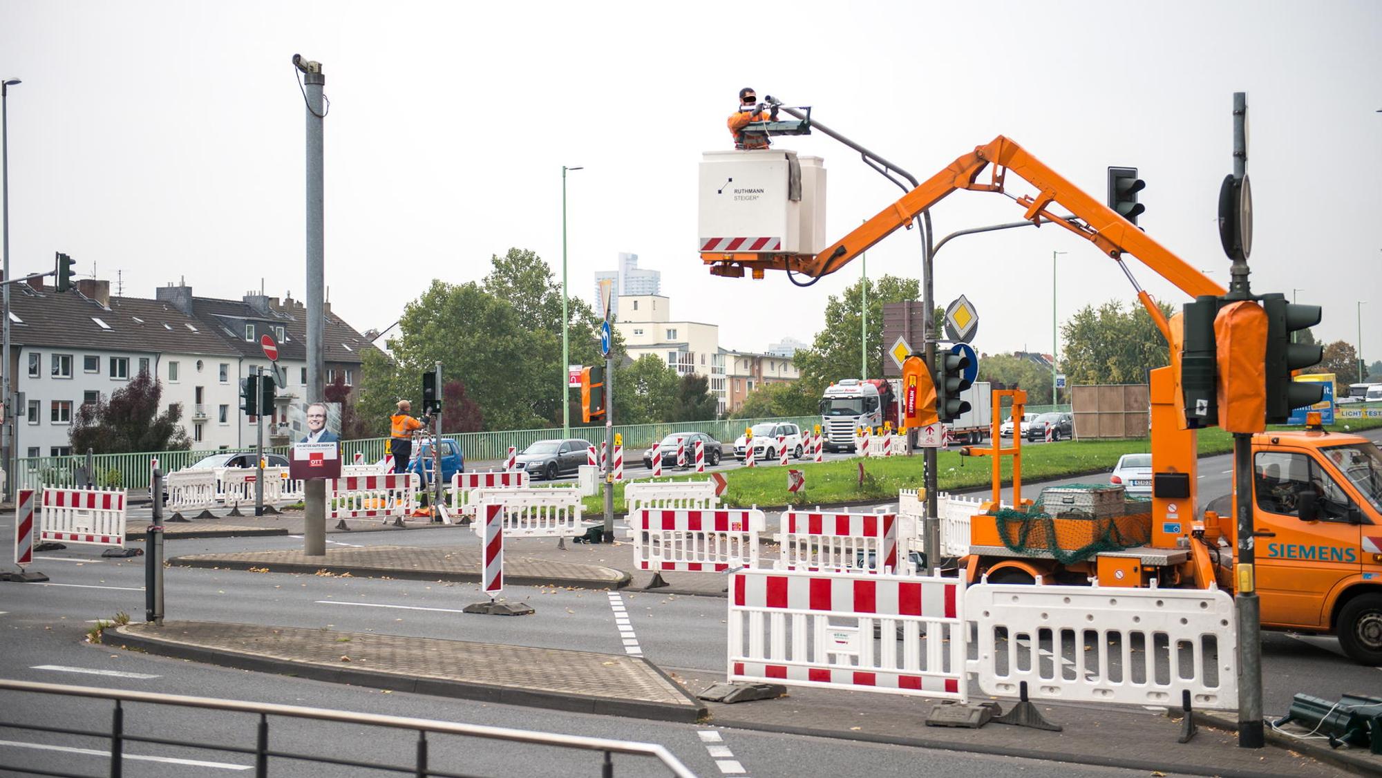 cob_20151013_Wiener_Platz_-_Erneuerung_der_Ampelanlag__2