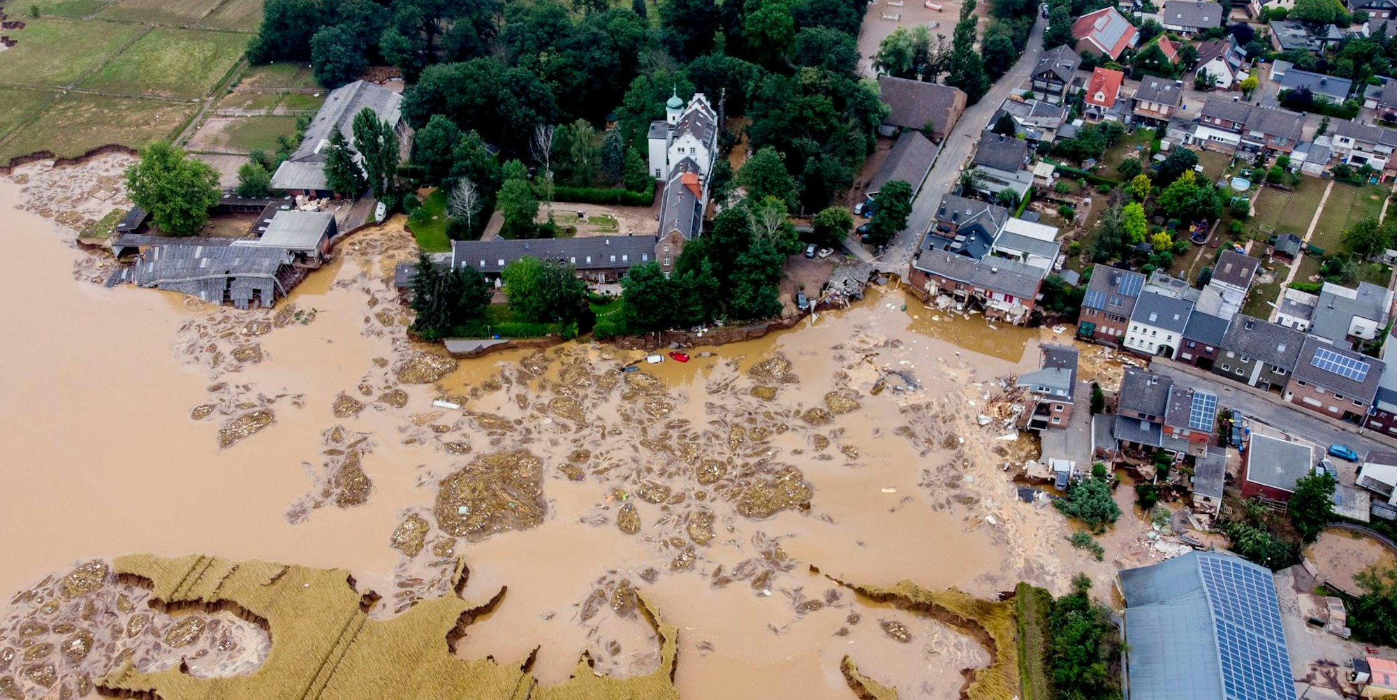 Blessem Luftaufnahme AP