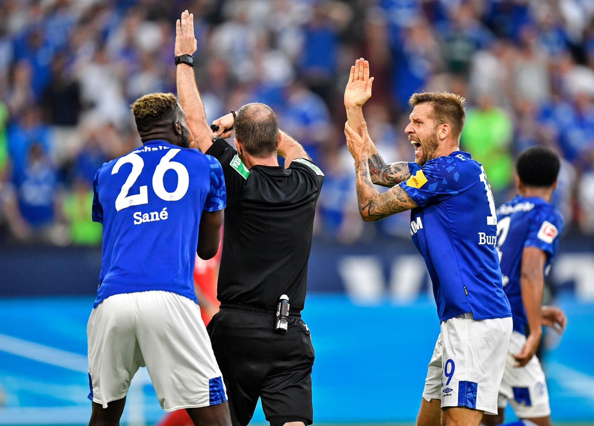 Schalke_Schiri