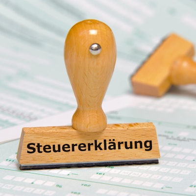 Symbolbild Steuererklärung 2021