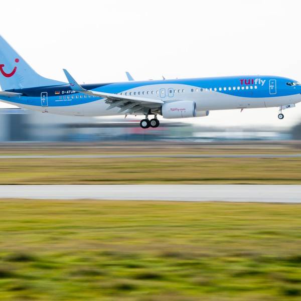 TUI