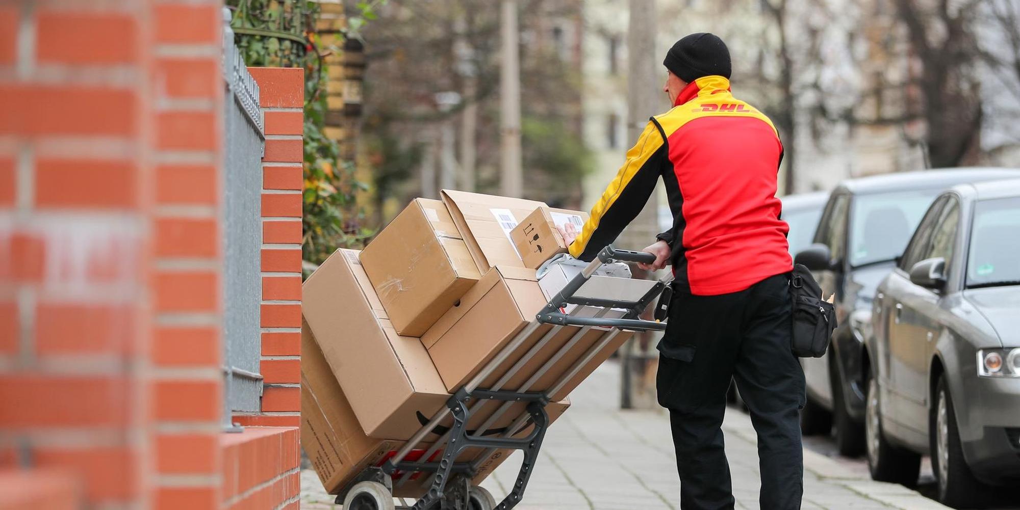 Paketbote 230120