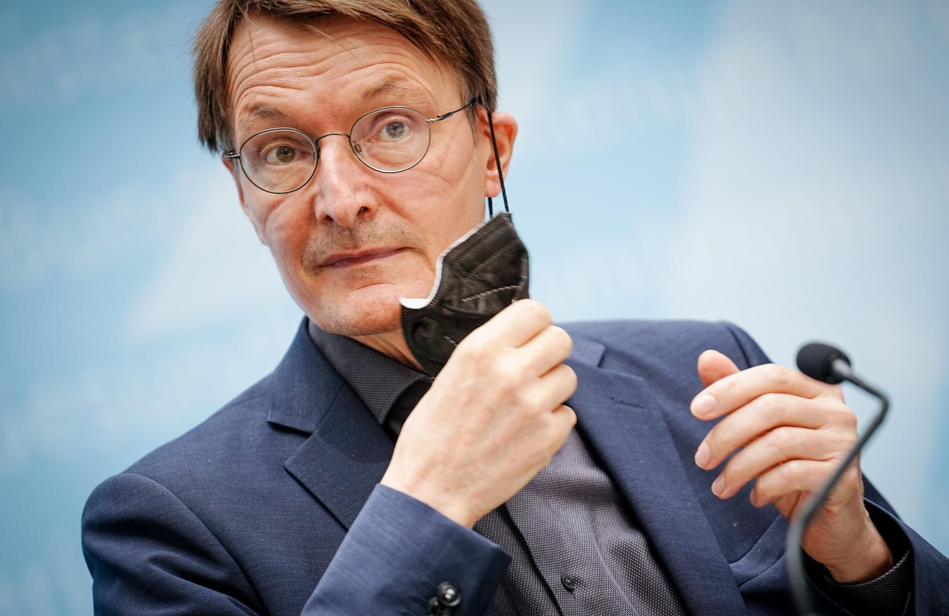 Karl Lauterbach dpa 200922