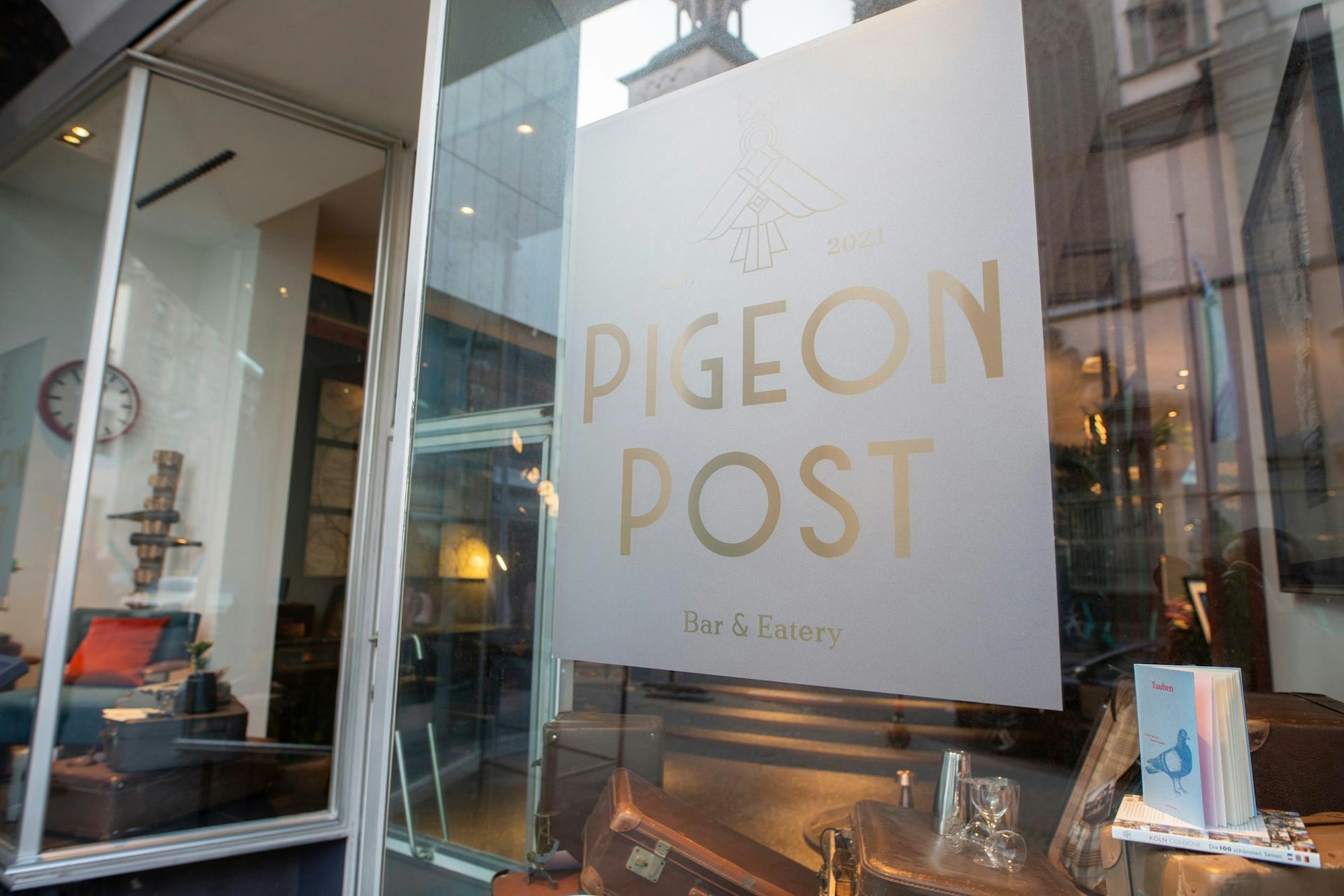 Eingang Pigeon Post