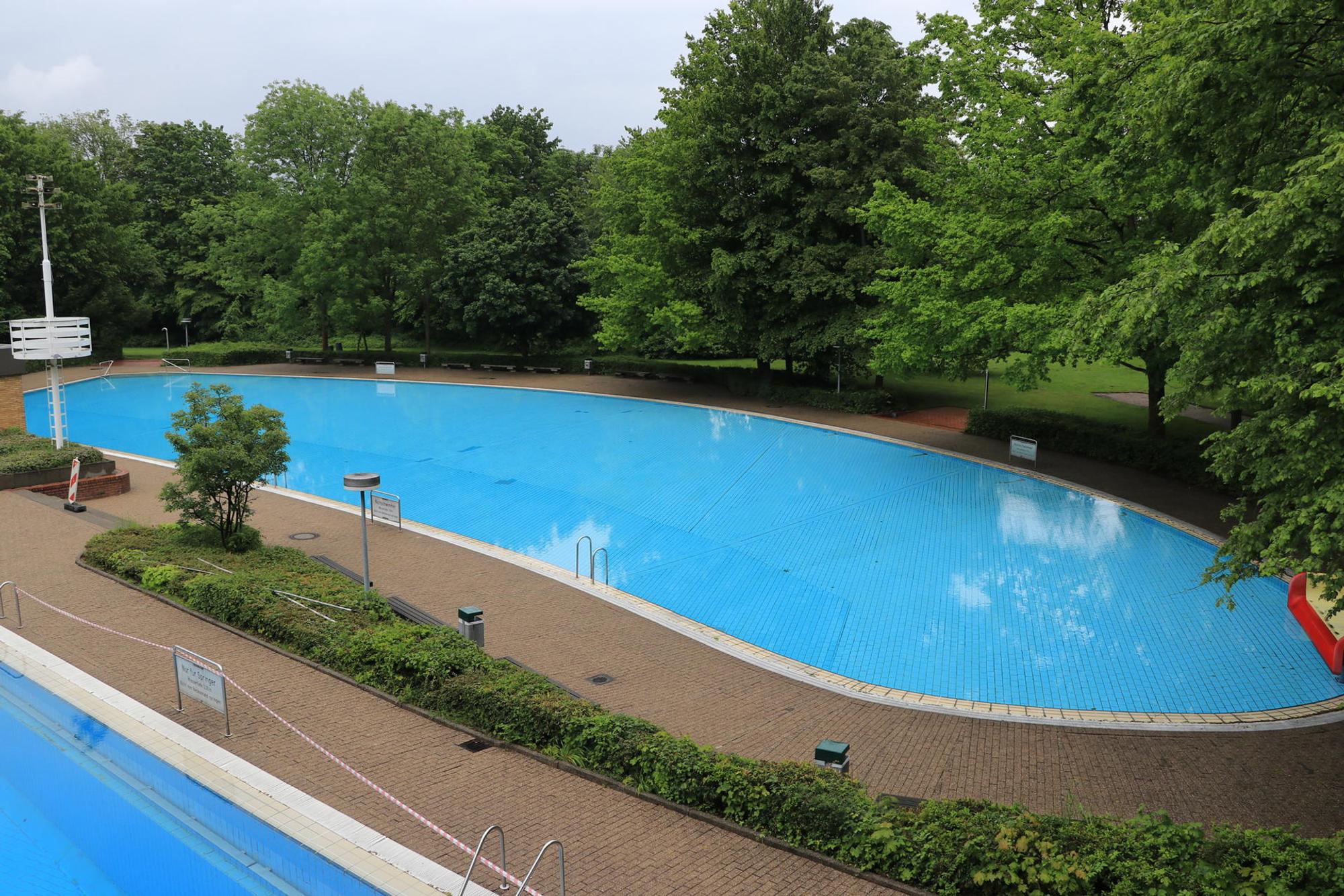 Terrassenfreibad Frechen kleines Becken