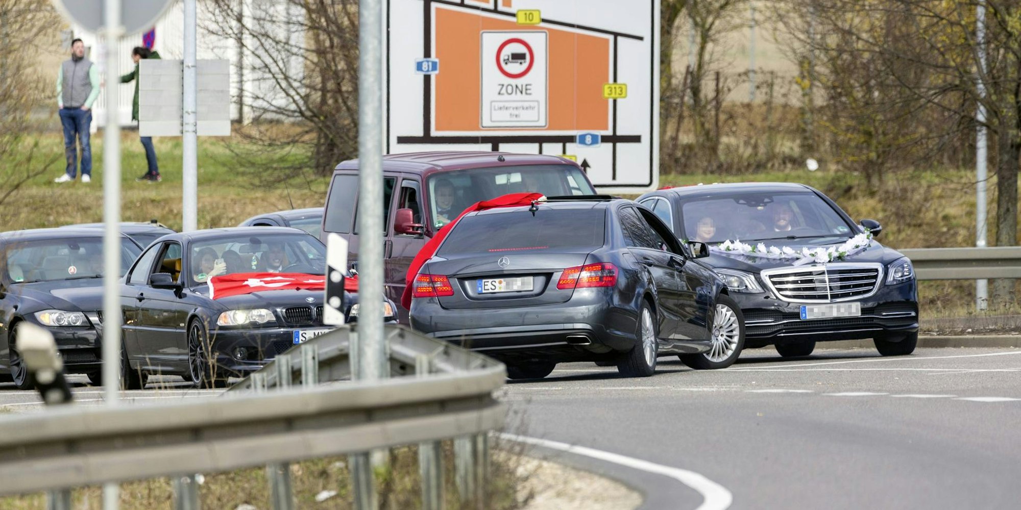 türkische Hochzeit Autokorso