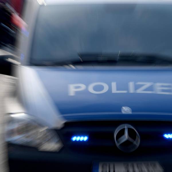 Polizeiwagen (1)