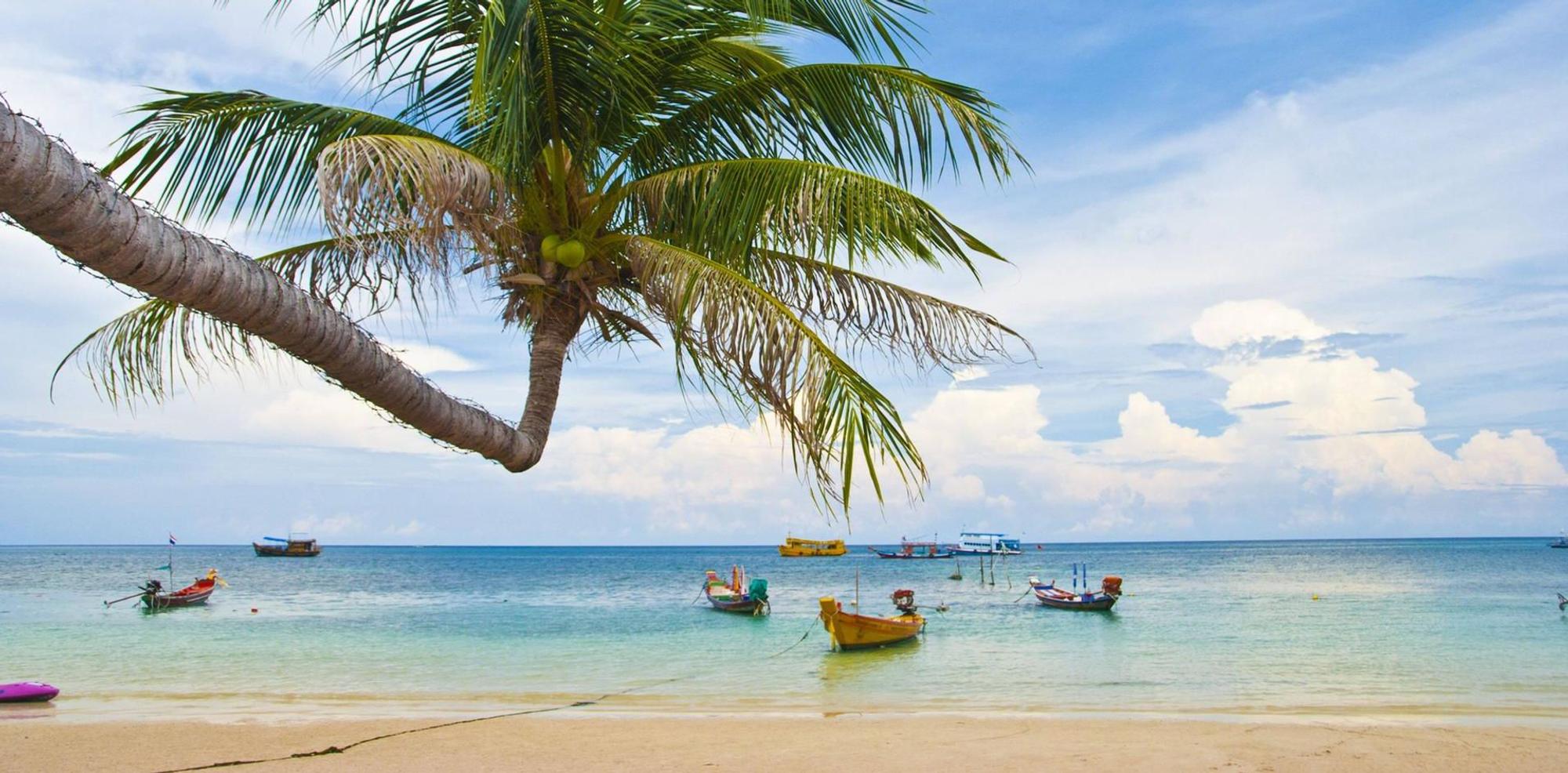 sairee-strand-koh-tao