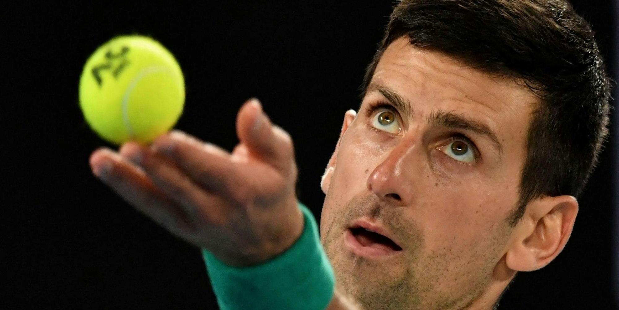 C8DB10B7-7ECF-40E0-8F10-59B3C0D6E4BB