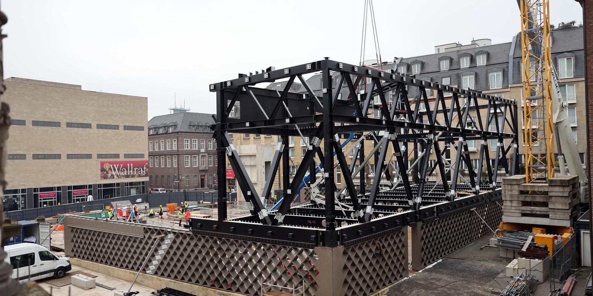 nab210308_Miqua_Baustelle_04