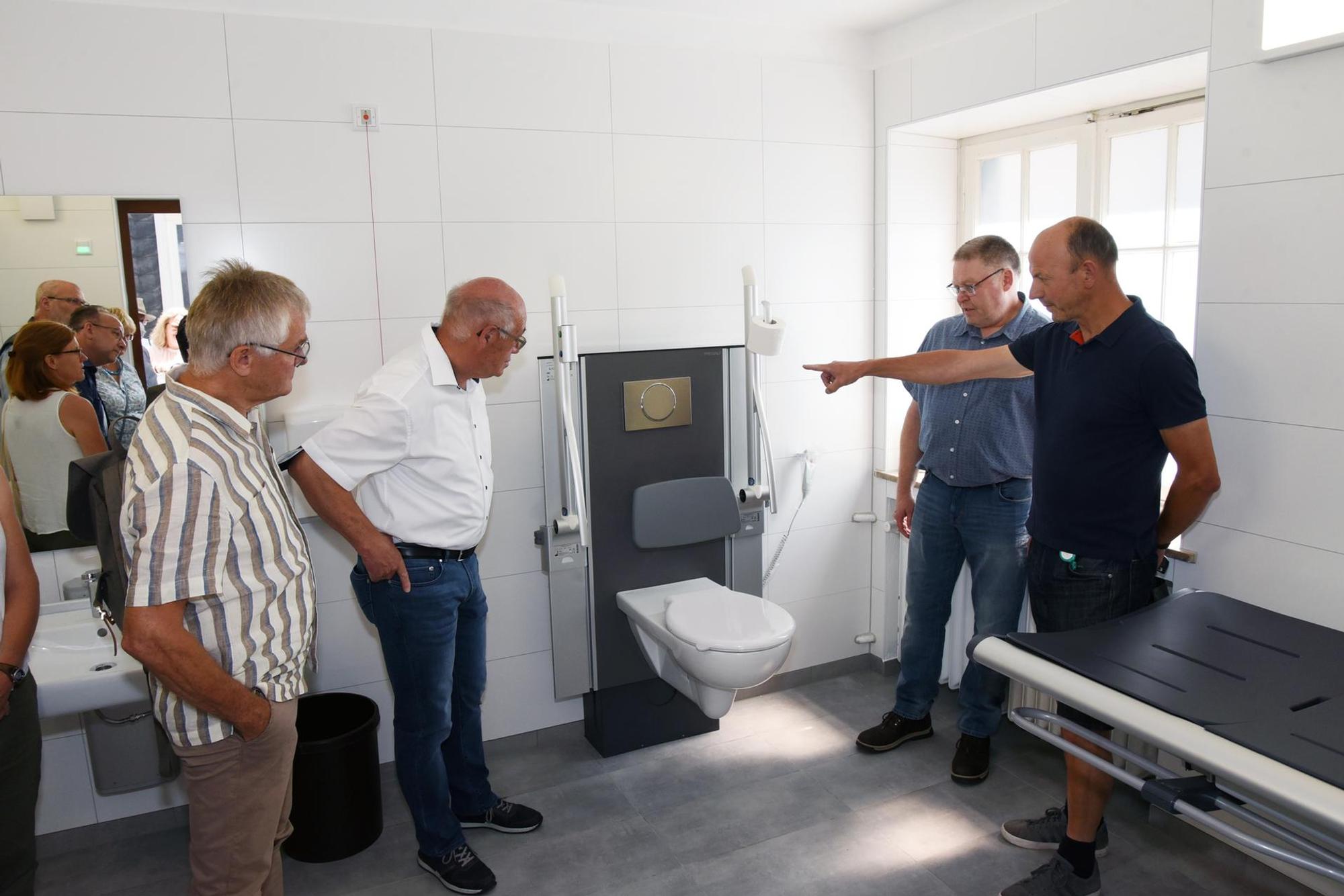 20220712_ds_WC Anlage_Behinderte_Wipp4