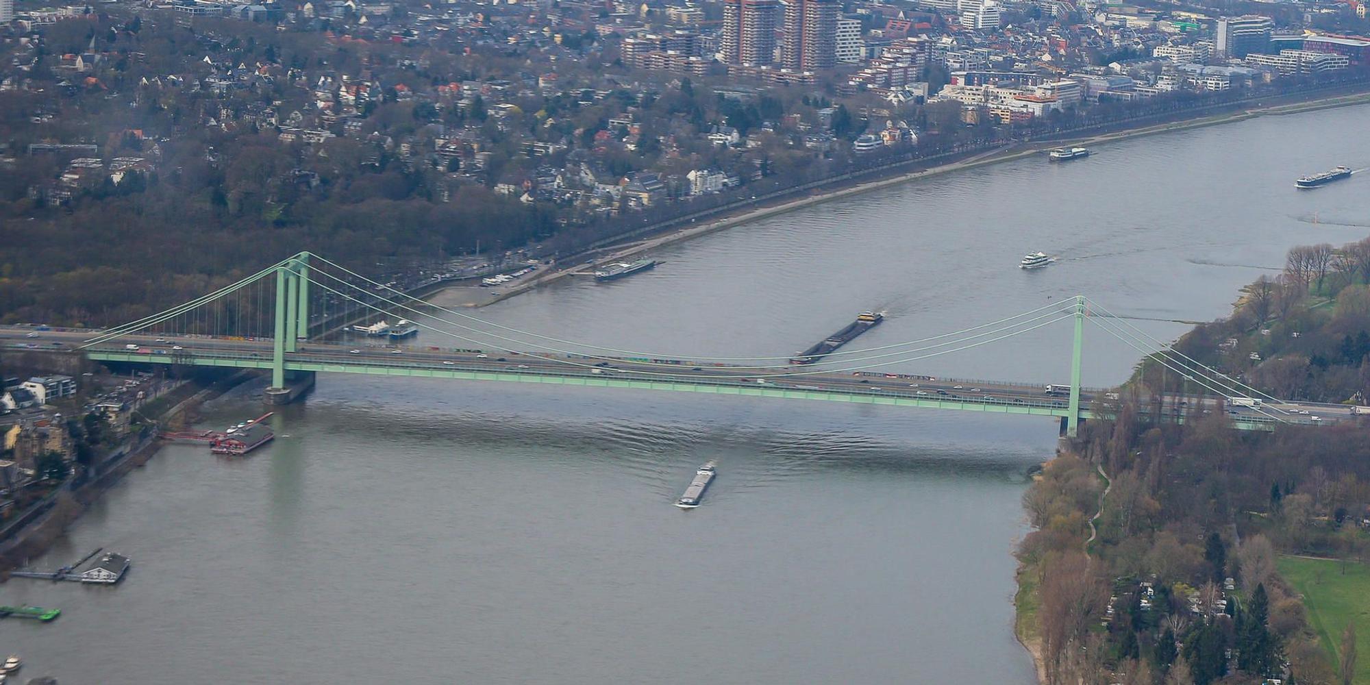 Rodenkirchener Brücke von oben