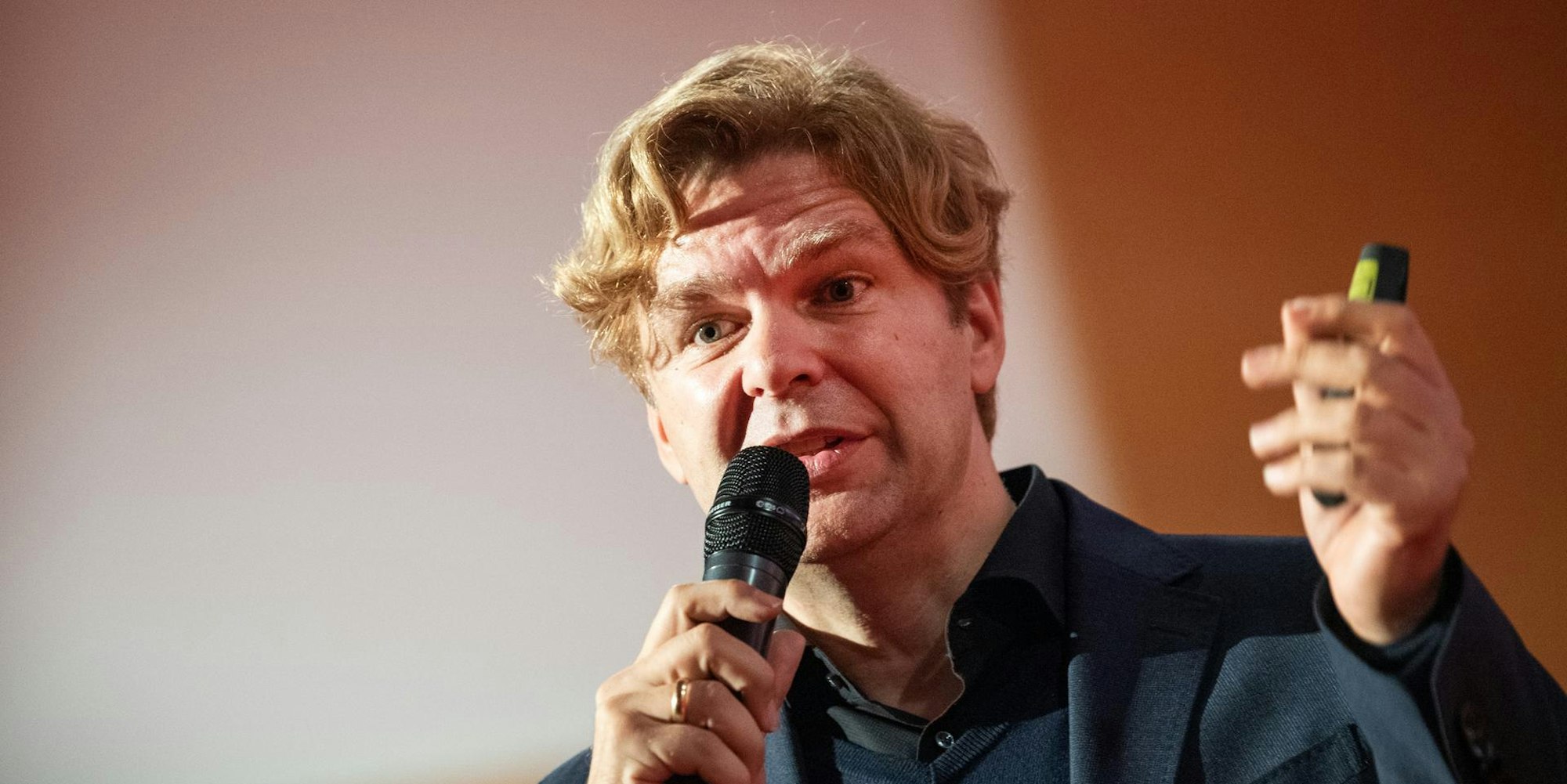 Steinbrecher DPA 181119