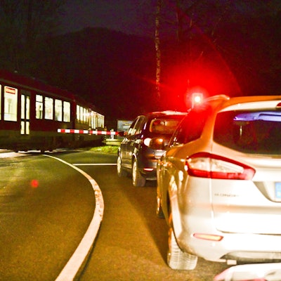 RUENDEROTH_BAHNUEBERGANG_RB25-OWY_8442X