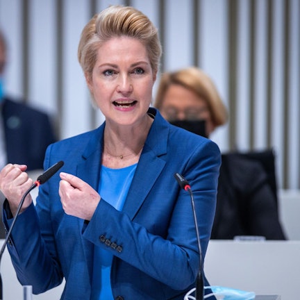 Manuela Schwesig 040122