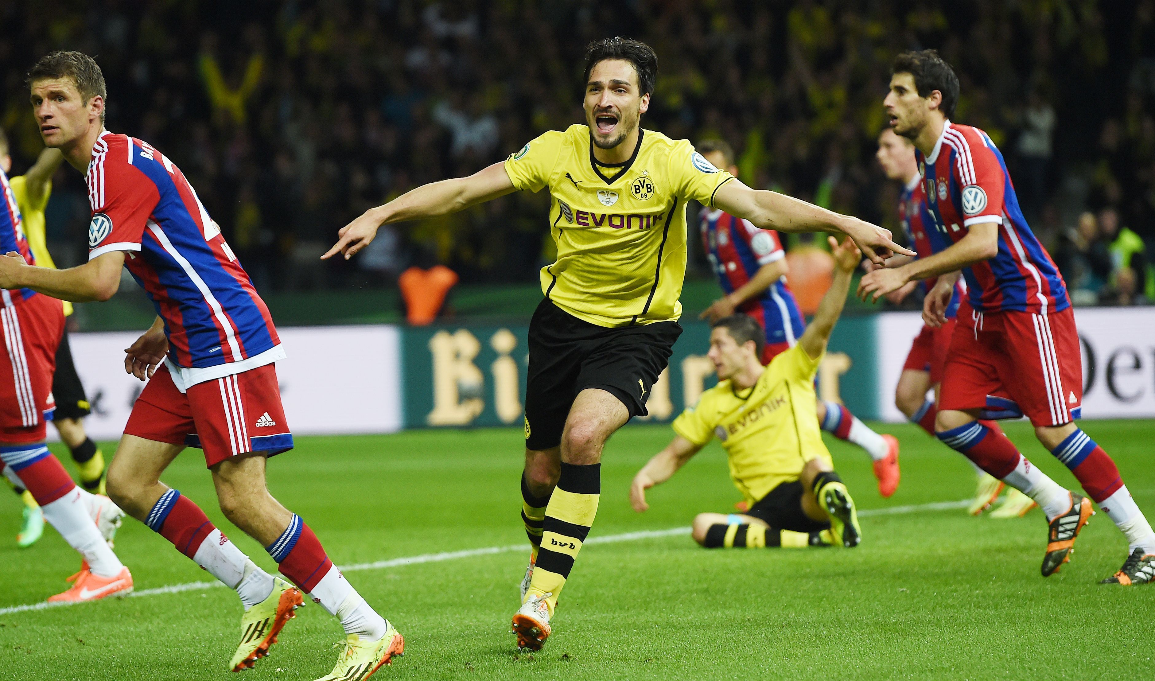 PIC Hummels 270416