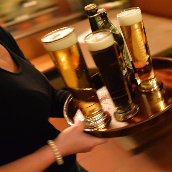 Alkohol dpa Symbolbild