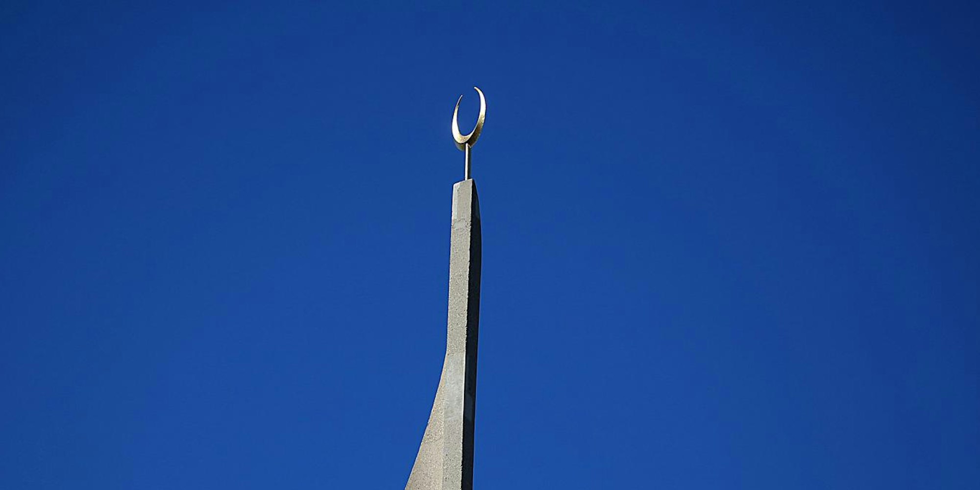 Minarett auf Kölner Moschee