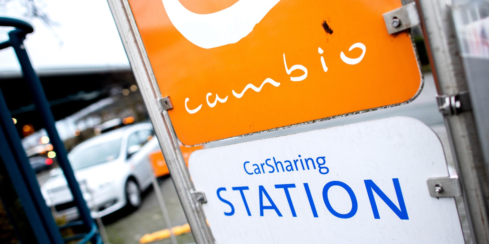 ADAC_Monitor_Mobil_i_68175085