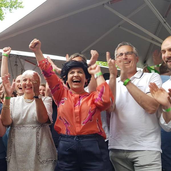 Gruene jubeln bei Landtagswahl in Köln