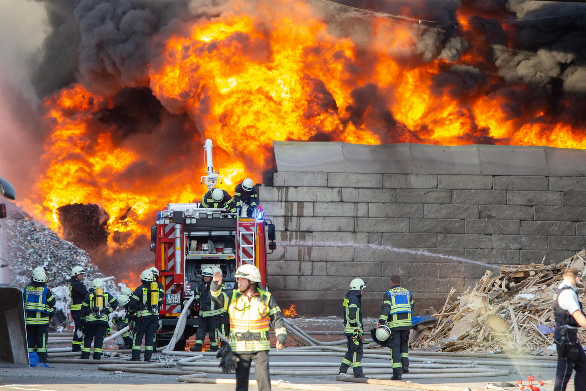 20200821-Feuer-Remondis-gie-035