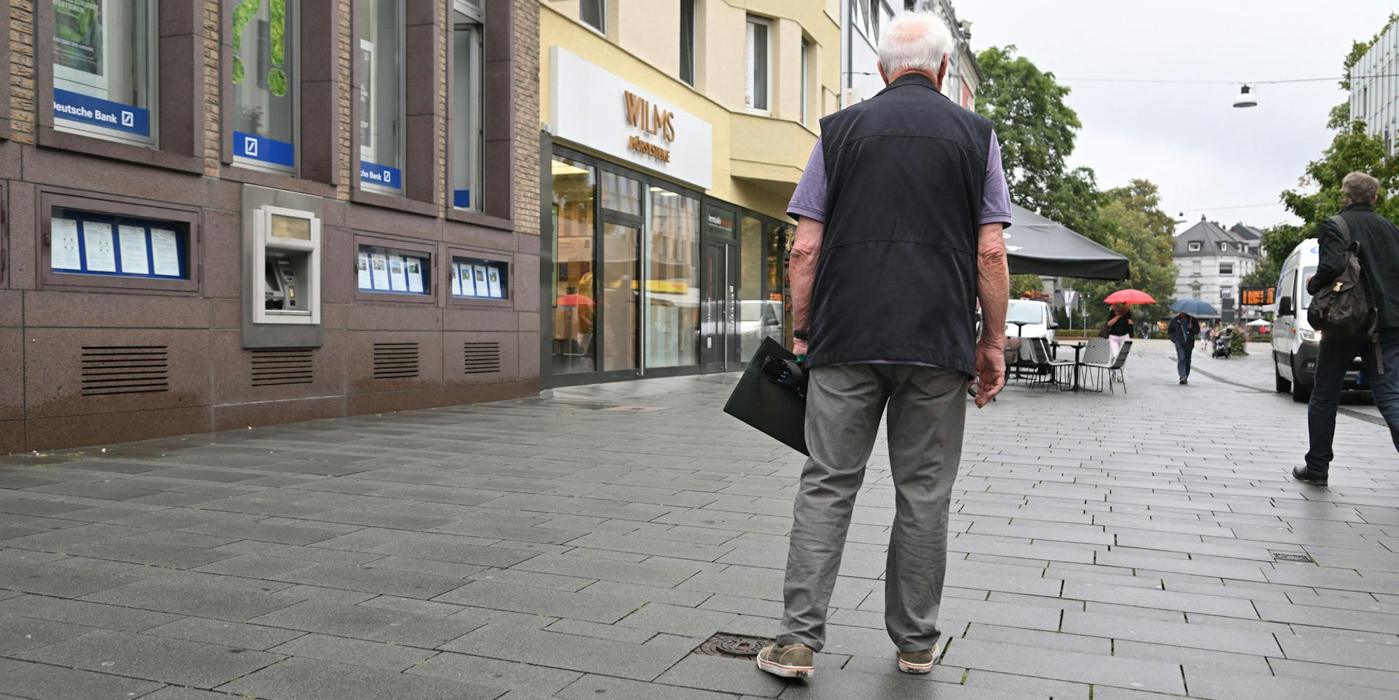 Bergisch Gladbach Sturz Pflaster