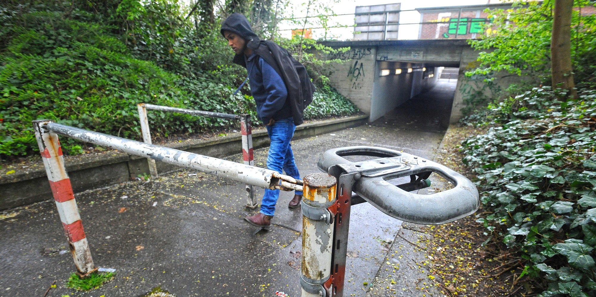 le-unterfuehrung-schlebusch