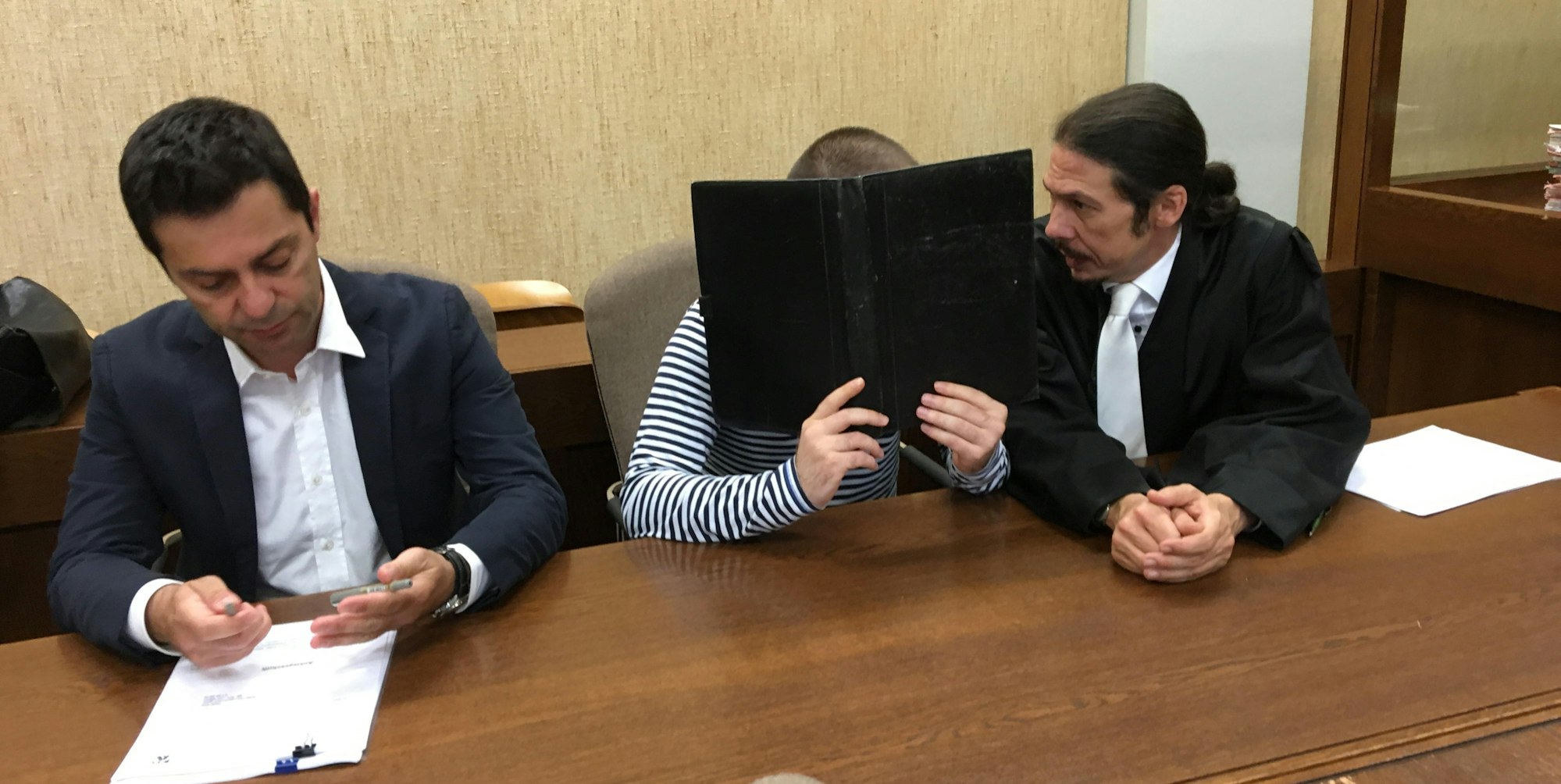 Prozess_Messerstecherei_08062016