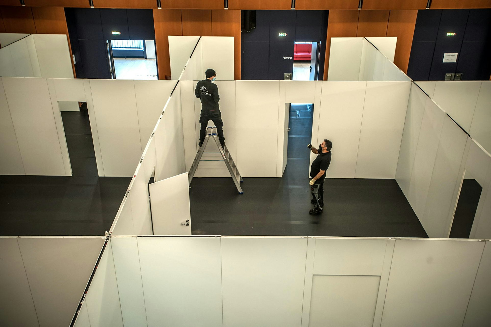 impfzentrum-leverkusen_ALF_4488