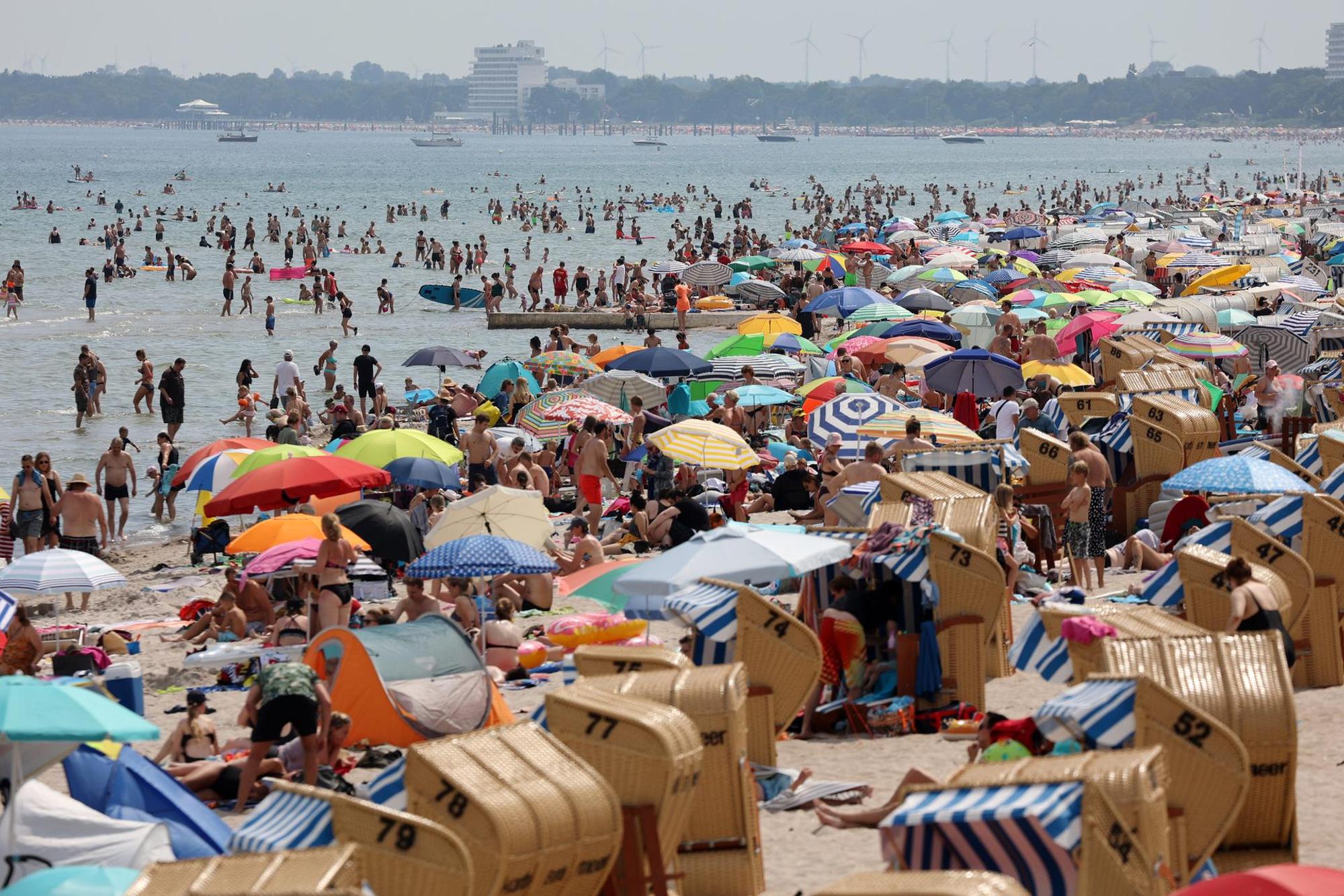 Hitze Strand 090822