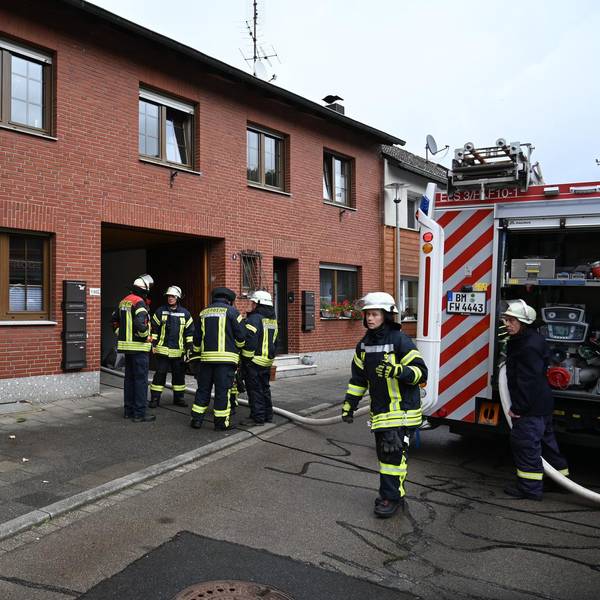 Feuer in Elsdorf 021022