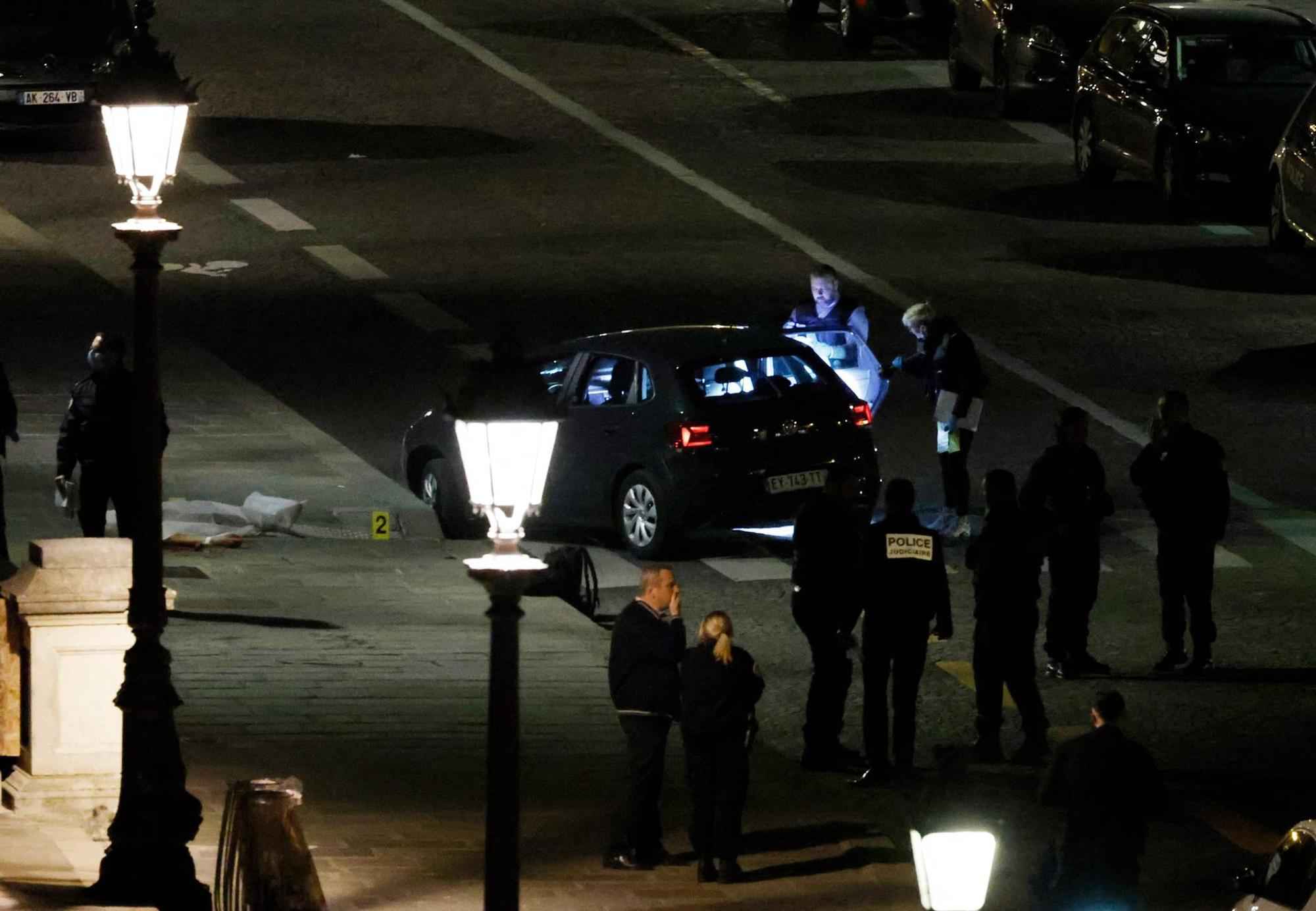 Schüsse Auto Paris 1