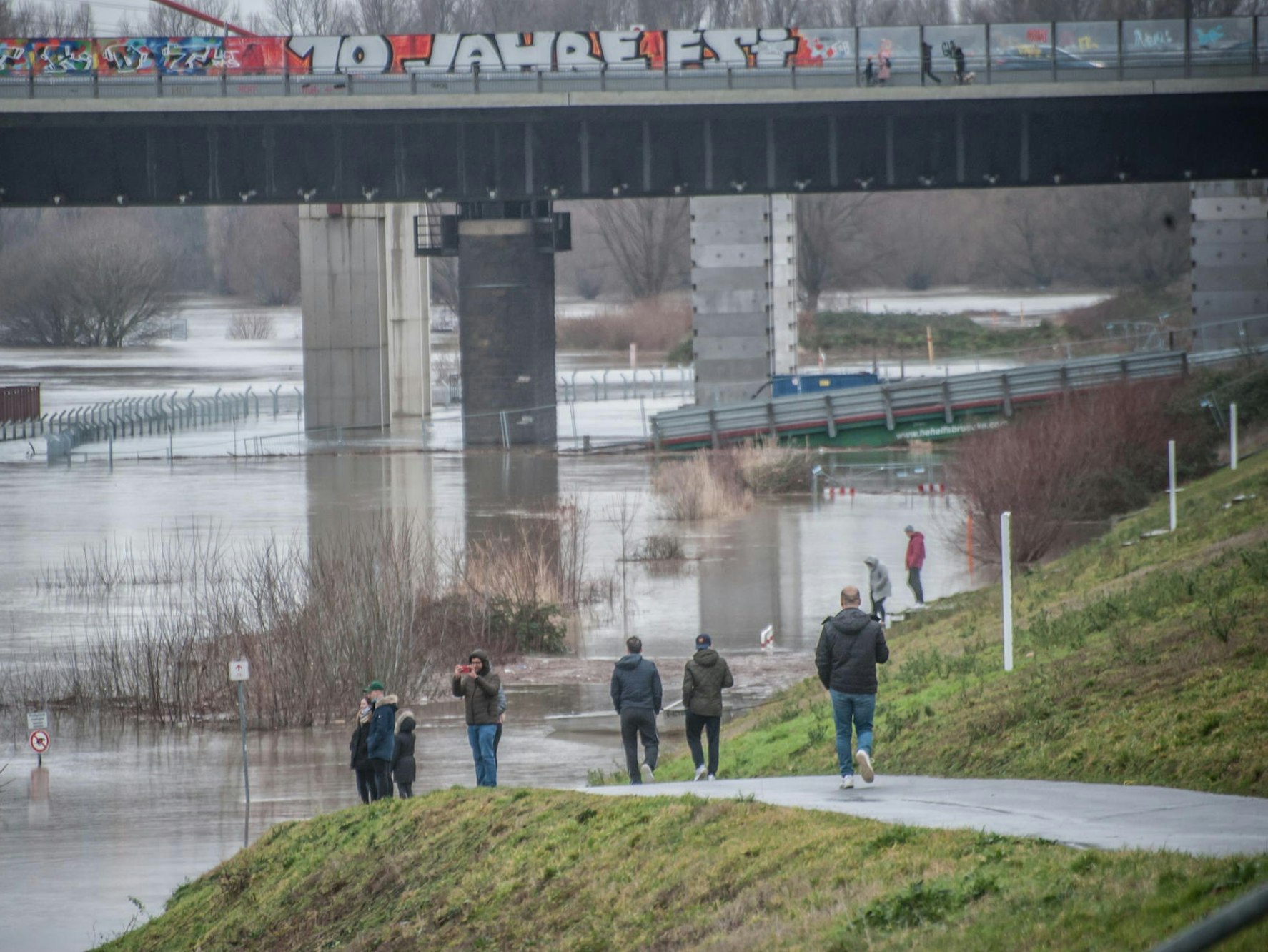 wiesdorf-hochwasser-_leverkusen_ALF_7129