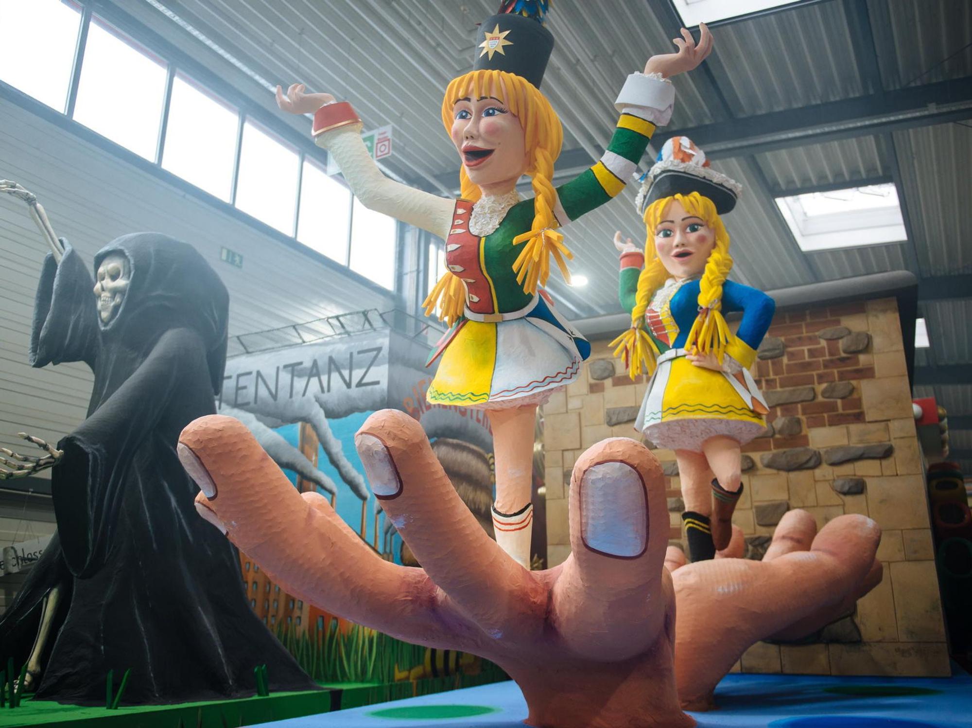 Reportage-Rosenmontagszug