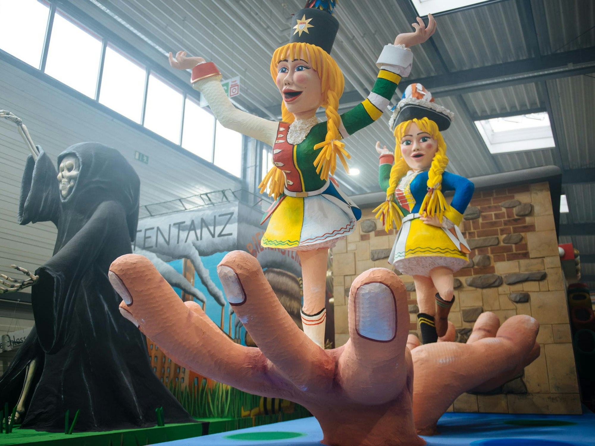 Reportage-Rosenmontagszug