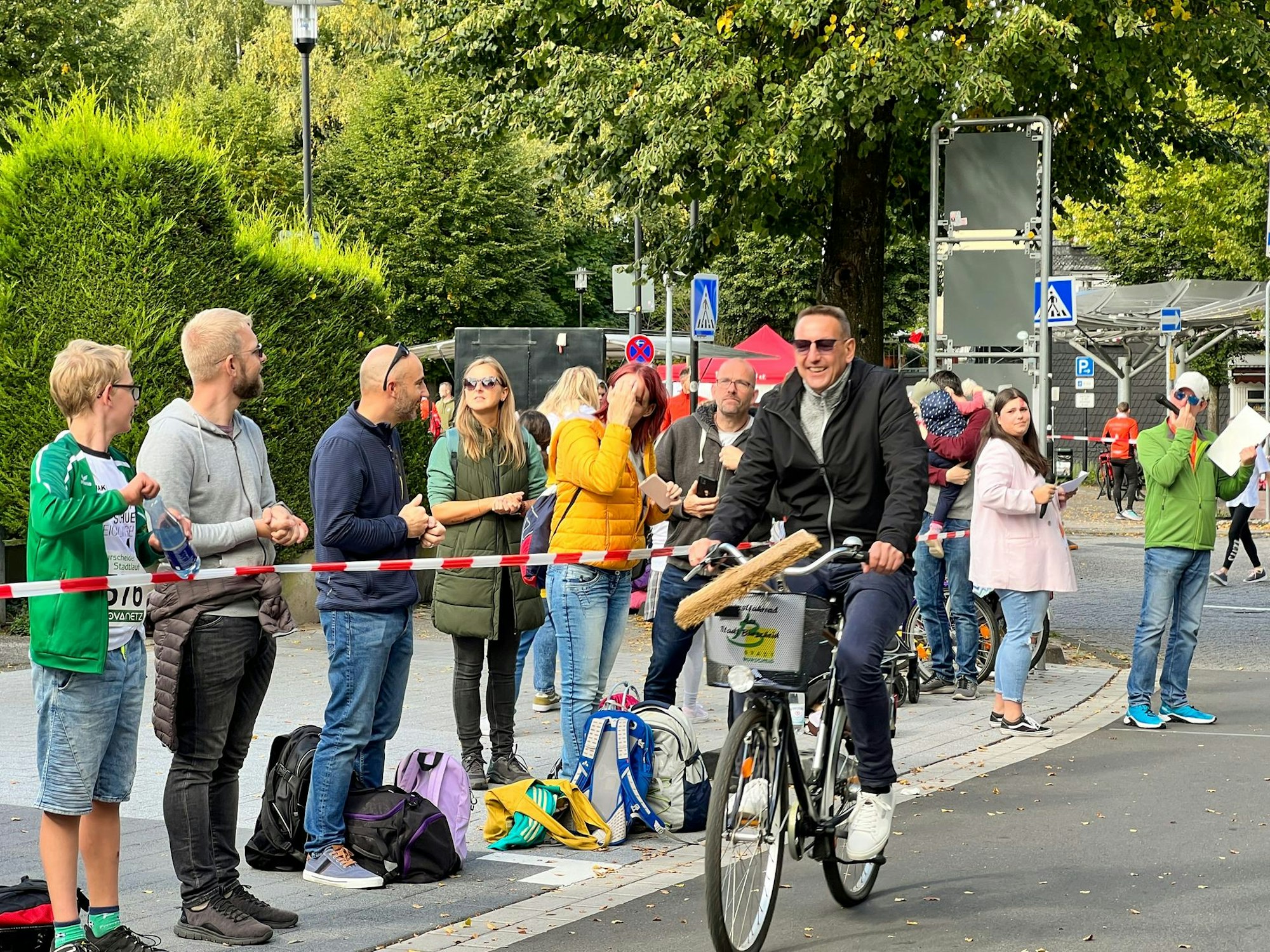 Stadtlauf besenfahrrad dirk runge