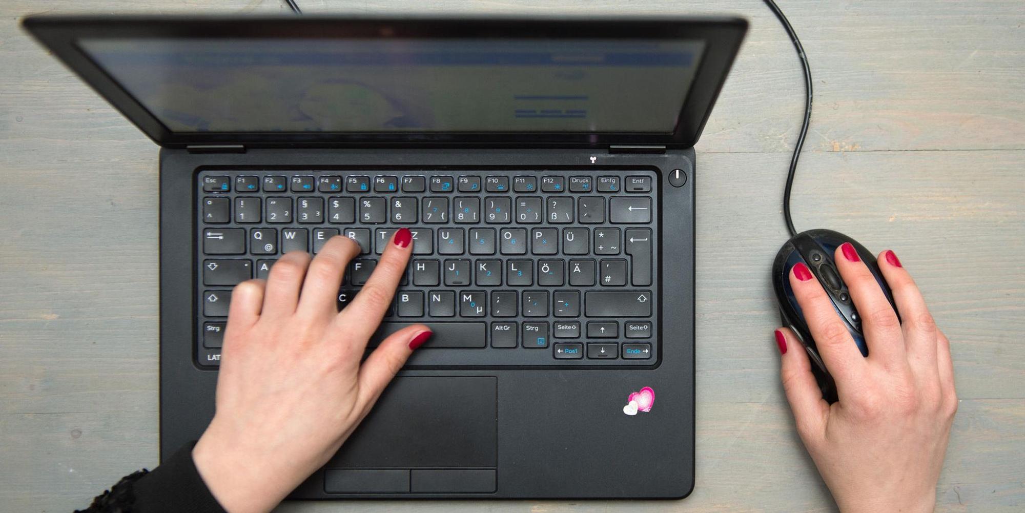Computer Laptop Bild