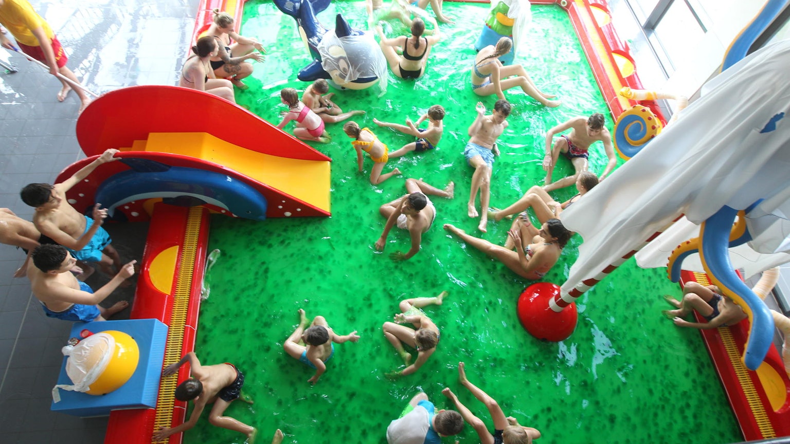 20221030-que-Grusel-Schwimmen_09